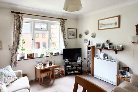 1 bedroom apartment for sale, Shoppenhangers Road, Maidenhead