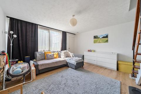 2 bedroom terraced house for sale, Wendover Road, Havant, PO9