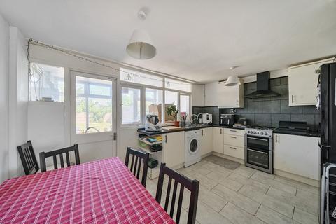 2 bedroom terraced house for sale, Wendover Road, Havant, PO9