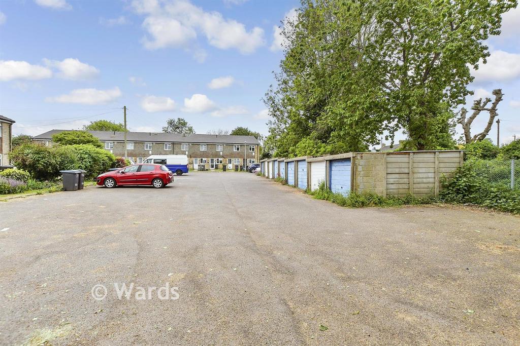 Driveway/Parking