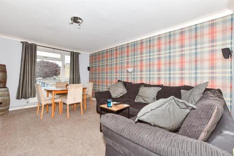 2 bedroom flat for sale, Owen Square, Deal CT14