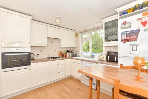 2 bedroom flat for sale, Owen Square, Deal CT14