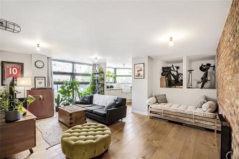 2 bedroom flat for sale, Northbourne Road, London, SW4