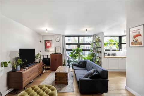 2 bedroom flat for sale, Northbourne Road, London, SW4