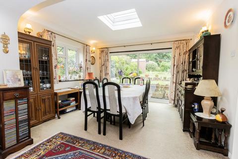 undefined, 1.4 Miles From Etchingham Mainline Station in Hurst Green