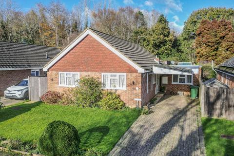 undefined, 1.4 Miles From Etchingham Mainline Station in Hurst Green