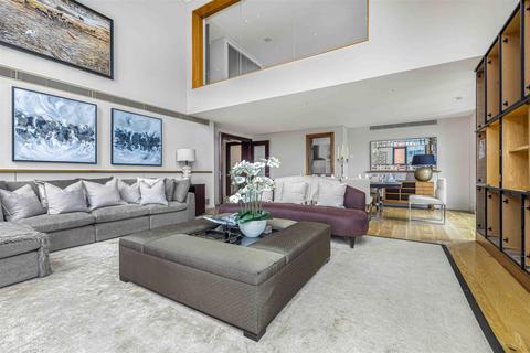 4 bedroom property for sale, Trevor Square, London SW7