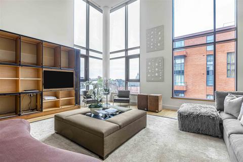 4 bedroom property for sale, Trevor Square, London SW7