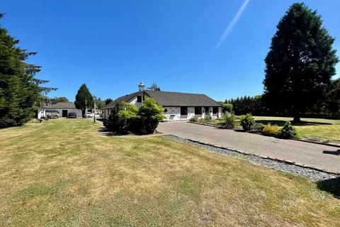 5 bedroom detached house for sale, Barrack Road, West Parley, Ferndown