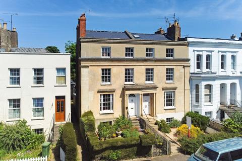 Ashford Road, Cheltenham, Gloucestershire, GL50