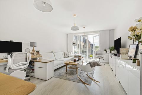 1 bedroom apartment for sale, Swan Street, Isleworth, TW7
