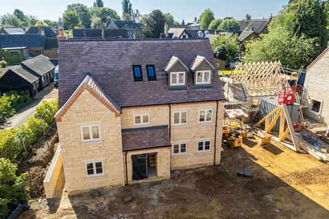 5 bedroom detached house for sale, Main Street , Kettering NN14