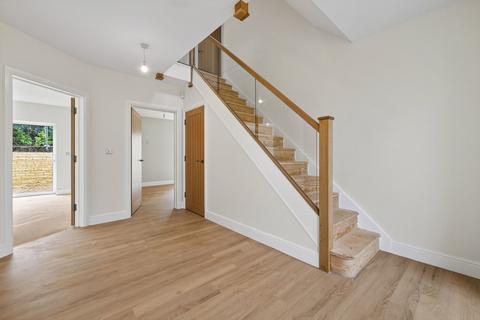 5 bedroom detached house for sale, 3 Sterling Court, Kettering NN14
