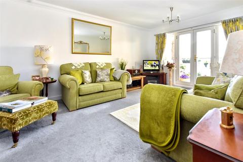 2 bedroom flat for sale, Golden Gate Way, Eastbourne