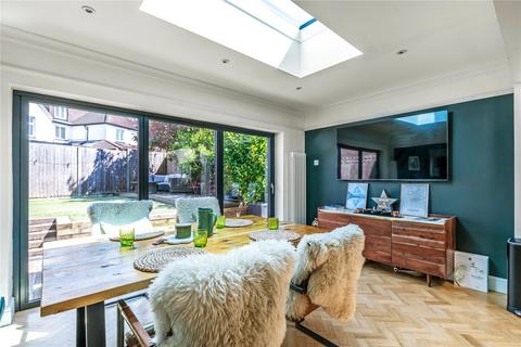 39 Chart Lane, Reigate, RH2 7DZ