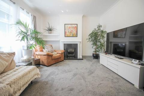 3 bedroom terraced house for sale, Uphill*Stunningly Presented*160ft Garden*Perfect Location*