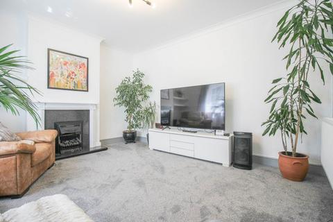 3 bedroom terraced house for sale, Uphill*Stunningly Presented*160ft Garden*Perfect Location*