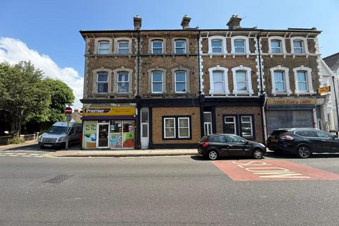 2 bedroom flat for sale, Stansted Road, Southsea