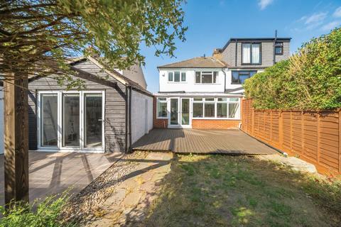 84 Pickhurst Rise, West Wickham, BR4 0AN