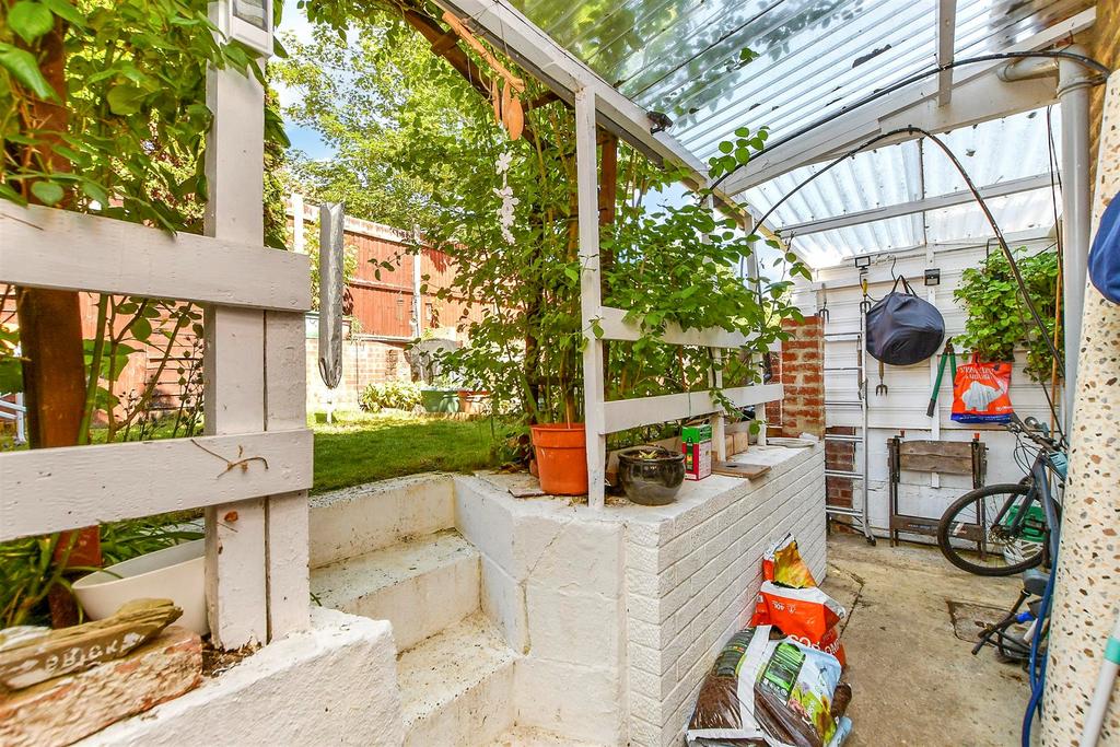 Patio / Decking