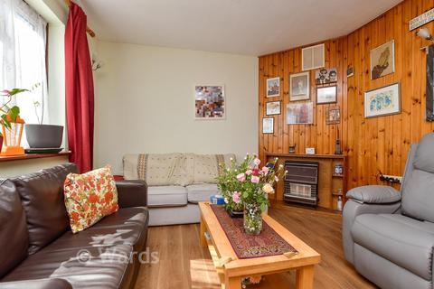 undefined, Nickleby Close, Rochester ME1