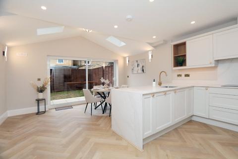 undefined, Pyne Road, Surbiton KT6
