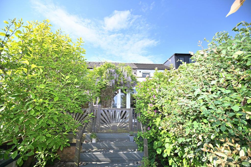 Chorley Road, Westhoughton, Bolton, BL5 3 NS - STUN