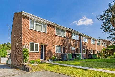 2 bedroom end of terrace house for sale, THE LINKS, WHITEHILL, BORDON, HAMPSHIRE, GU35