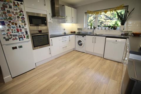 undefined, The Woodfines, Hornchurch RM11