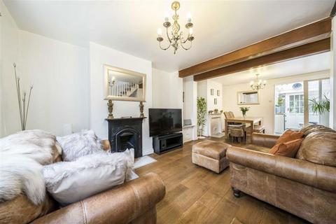52 Couthurst Road, London, SE3 8TW