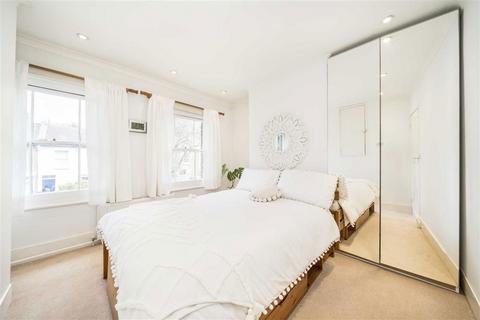 52 Couthurst Road, London, SE3 8TW