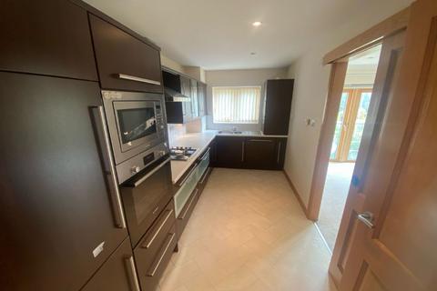 2 bedroom flat for sale, Polmuir Road, 2nd Floor Flat, Aberdeen AB11