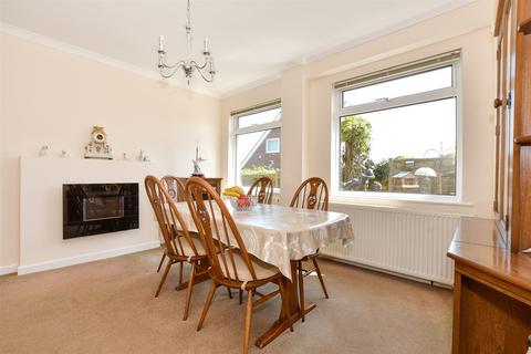 3 bedroom detached house for sale, Puckpool Hill, Ryde PO33