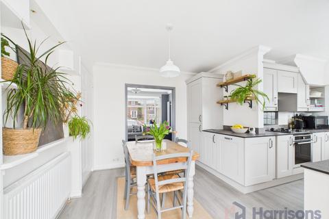 3 bedroom semi-detached house for sale, Woodlands Road, Sittingbourne, Kent, ME10 4SP