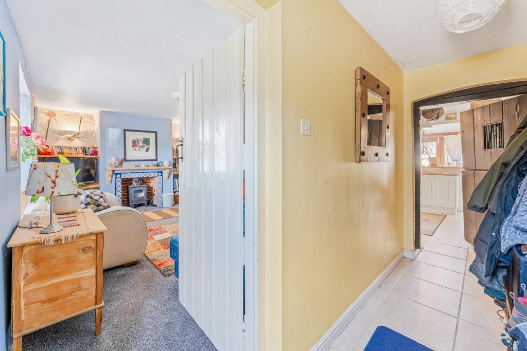 90 High St Yatton BS49 4 DW 2.jpg