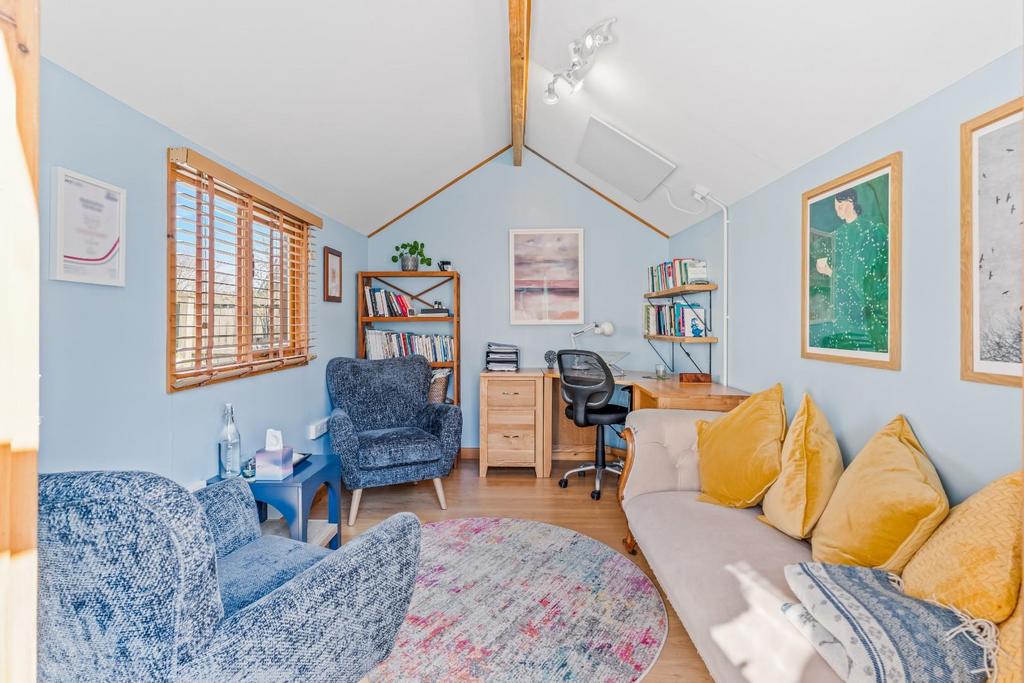 90 High St Yatton BS49 4 DW 38.jpg