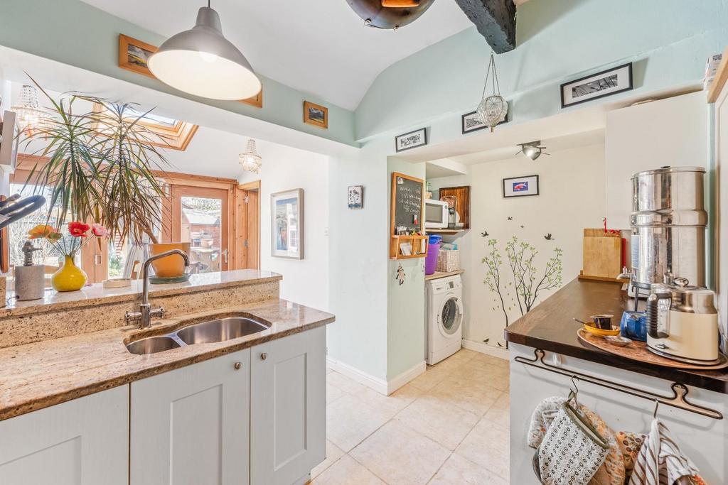 90 High St Yatton BS49 4 DW 5.jpg