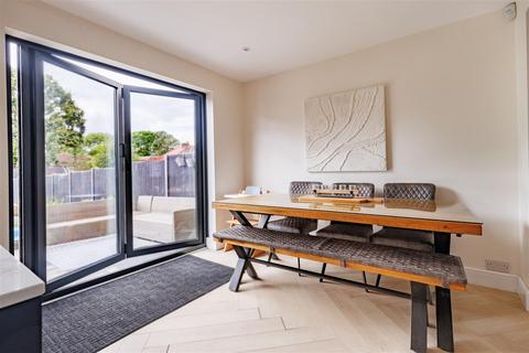 54 Upshire Road, Waltham Abbey, EN9 3NX