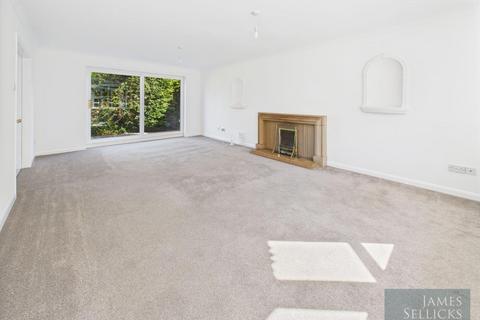 5 bedroom detached house for sale, Loughborough Road, Birstall, Leicester