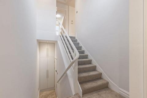 Flat 4, 15 Holmdale Road, London, NW6 1BJ