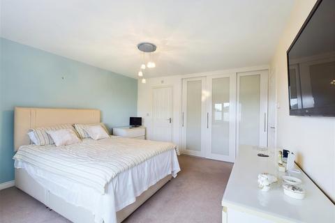 1 Bateman Close, Shobdon, Leominster, HR6 9NW