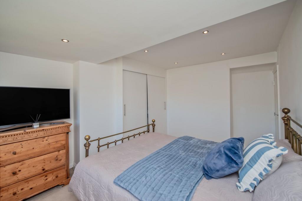 Bed 1