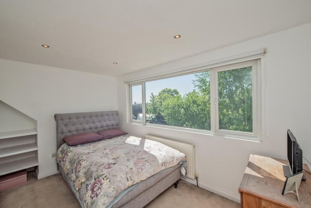 Bed 2