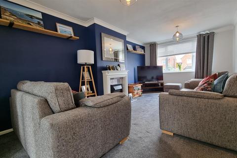 22 Douglas Road, Hollywood, Birmingham, B47 5JZ