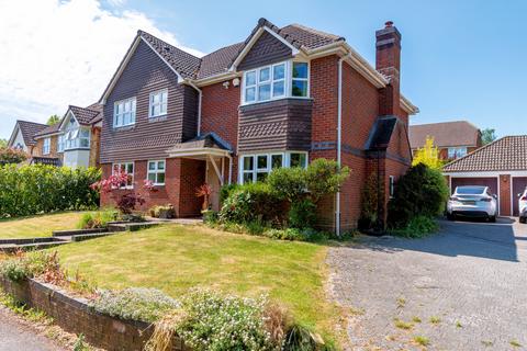 38 Crofton Close, Southampton, SO17 1XB