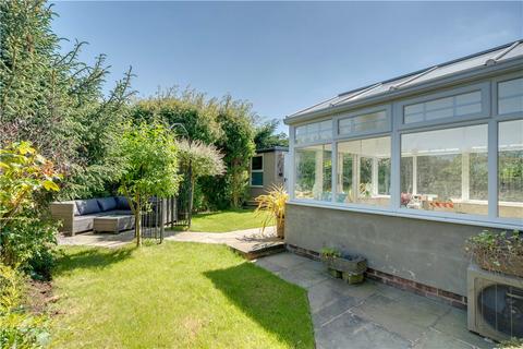 8 Brookfield Crescent, Hampsthwaite, Harrogate, HG3 2EE