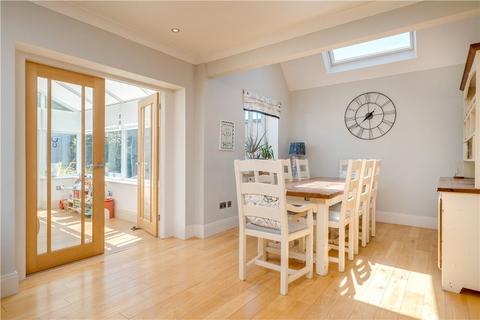 8 Brookfield Crescent, Hampsthwaite, Harrogate, HG3 2EE