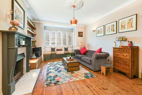 6 Vanbrugh Fields, London, SE3 7TZ