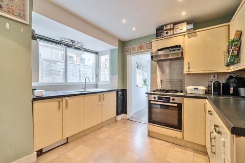 170 Moffat Road, Thornton Heath, CR7 8PX