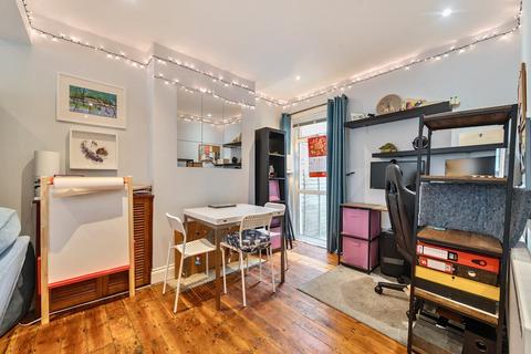 170 Moffat Road, Thornton Heath, CR7 8PX